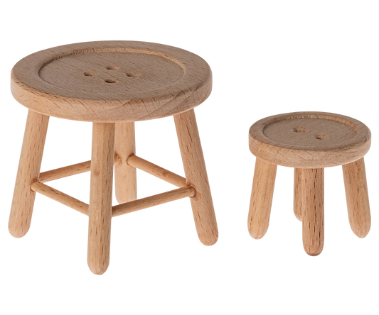 WOODEN TABLE AND STOOL FOR MOUSE