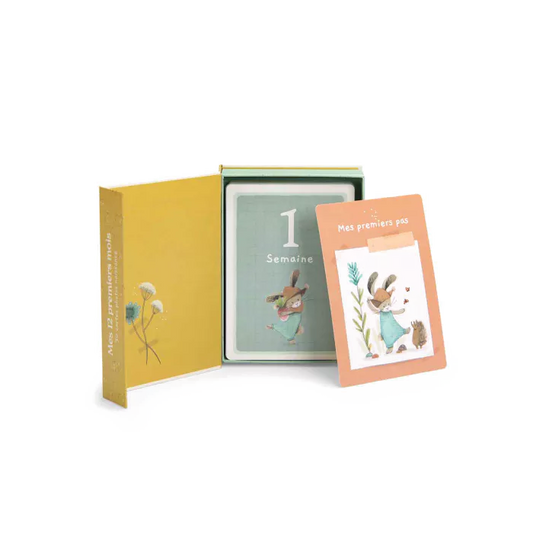 MY FIRST 12 MONTHS "TROIS PETITS LAPINS"