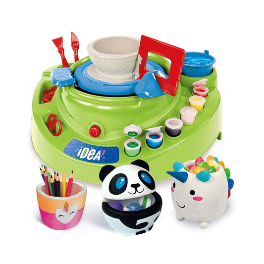 THE POTTERY STUDIO (FRENCH)