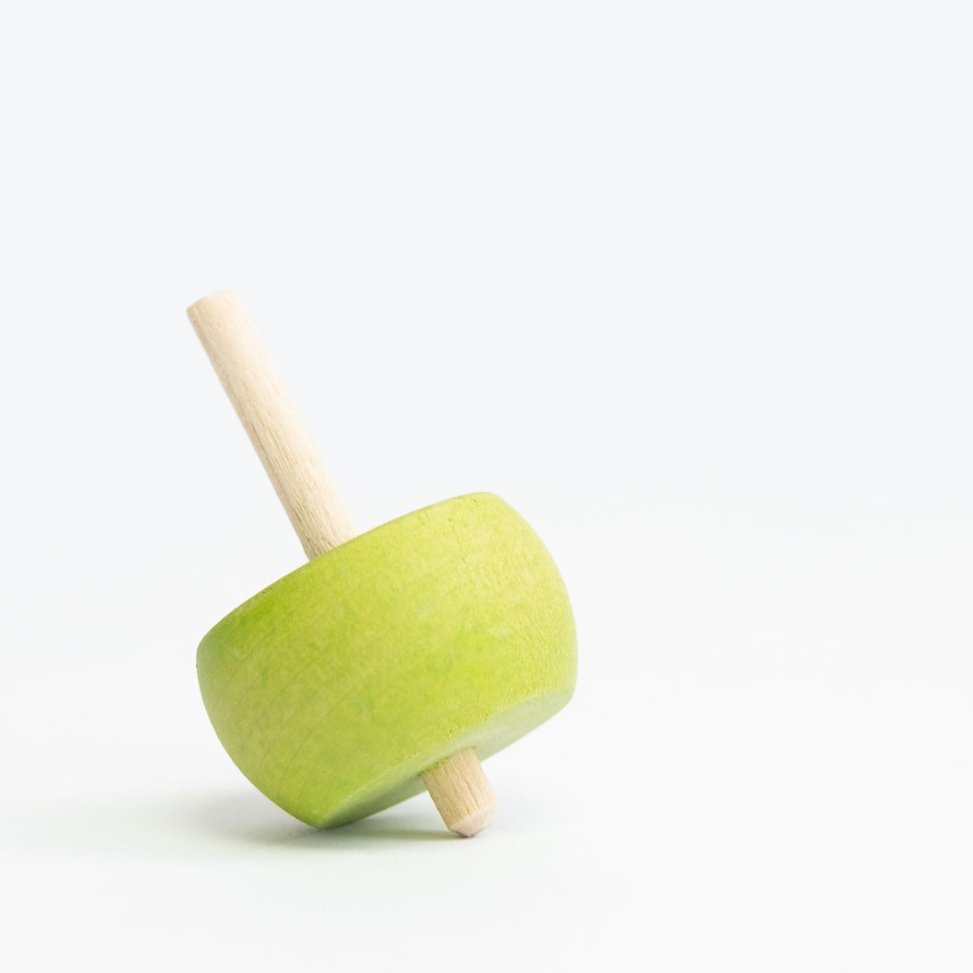 WOODEN SPINNING TOP