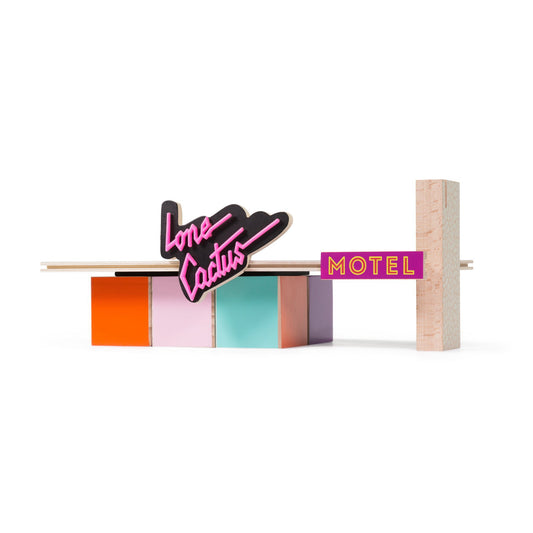 CANDYCAR “LONE CACTUS” WOODEN MOTEL