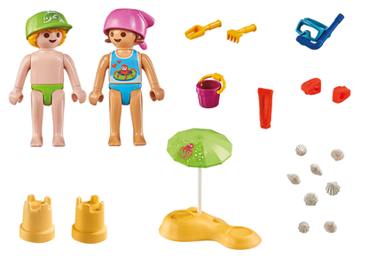 CHILDREN'S FIGURE SET WITH BEACH TOYS 