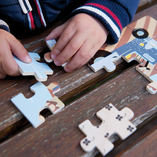4 CASSE-TÊTES EN BOIS "TRANSPORTS"
