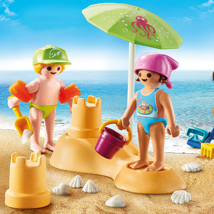 CHILDREN'S FIGURE SET WITH BEACH TOYS 