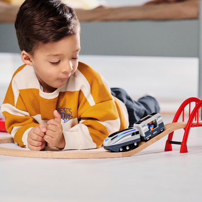 ELECTRIC TURBO TRAIN WITH FIGURE