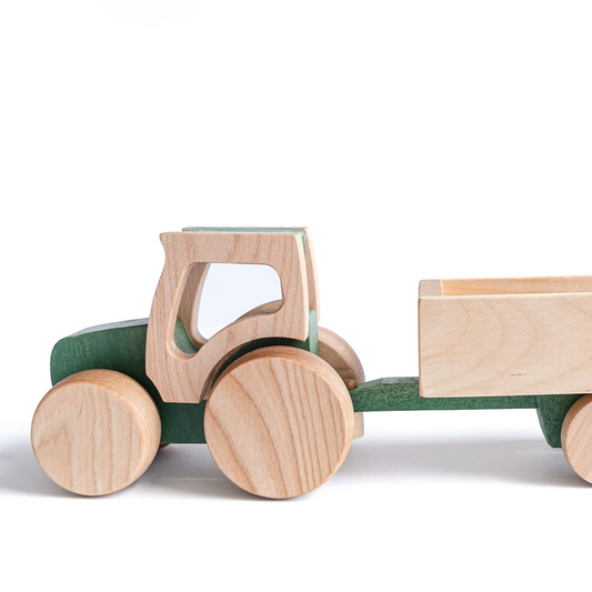 WOODEN TRACTOR AND TRAILER 