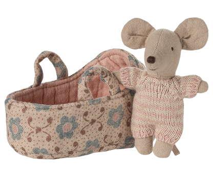 BABY MOUSE IN CARRY COT PINK