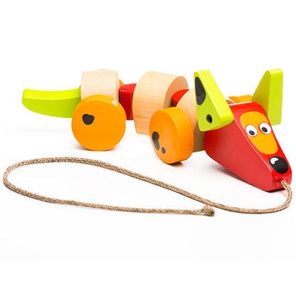WOODEN PUSH AND PULL SAUSAGE DOG