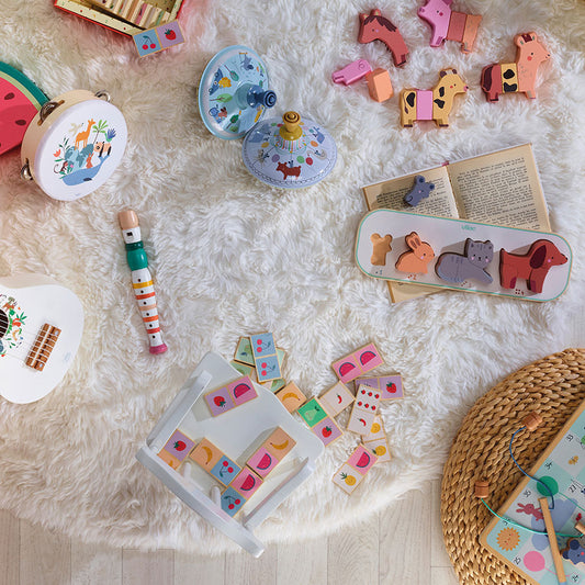 DOMINOS EN BOIS FRUITS ET LÉGUMES PAR SARAH BETZ