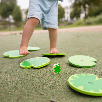 WOBBLY LILLY PATH BALANCE GAME