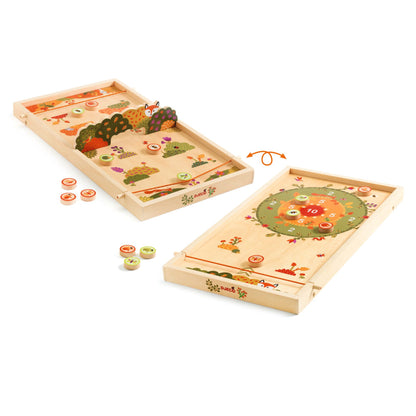 Illustration des deux modes de jeu du Pass Animo Djeco : la face plateau d'adresse avec séparation centrale et la face cible à points.