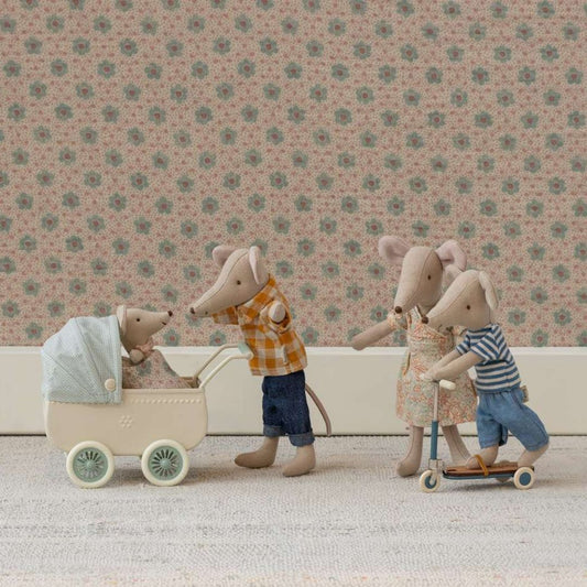 PRAM WITH BABY MOUSE MINT