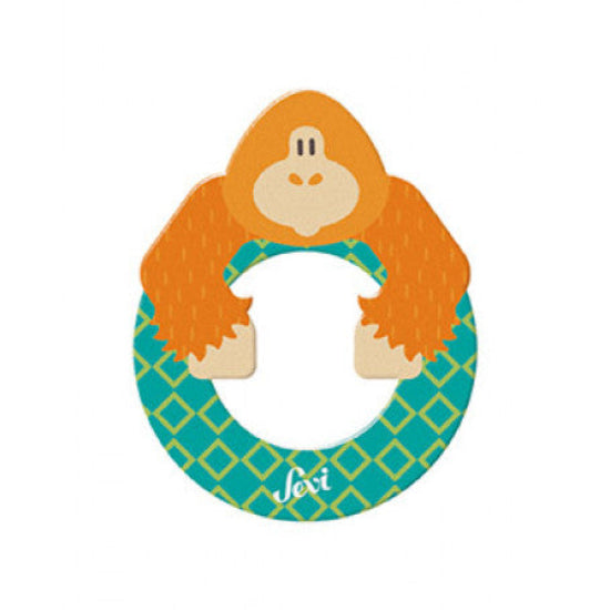 WOODEN LETTER O (ORANGUTAN)