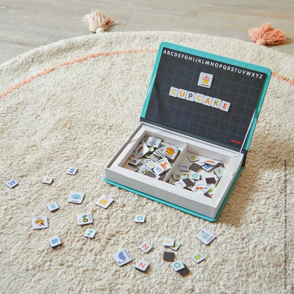 MAGNÉTI'BOOK ENGLISH ALPHABET