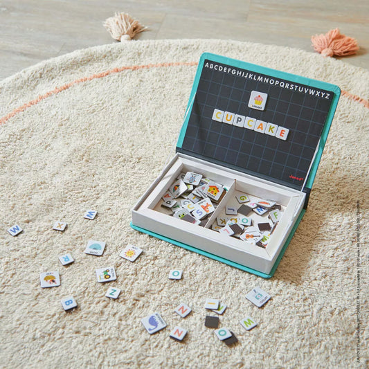 MAGNÉTI'BOOK ENGLISH ALPHABET