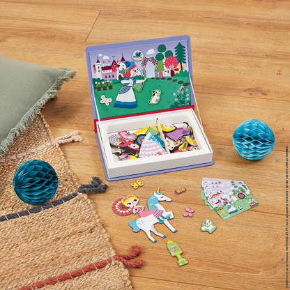 MAGNÉTI'BOOK PRINCESSES 