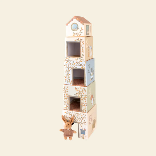 Cubes gigognes et encastrables d'éveil Maison de cubes Lenny le lapin Egmont Toys empilés en hauteur.