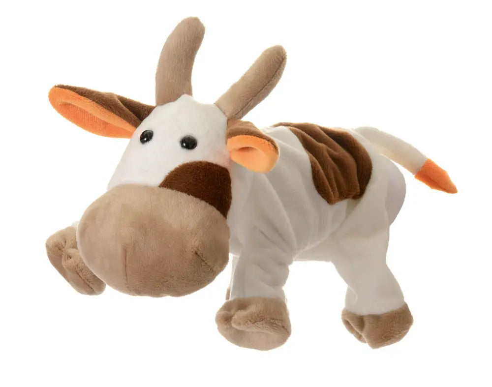Marionnette à main en peluche douce représentant une vache blanche et marron aux petites cornes de la marque Egmont Toys.