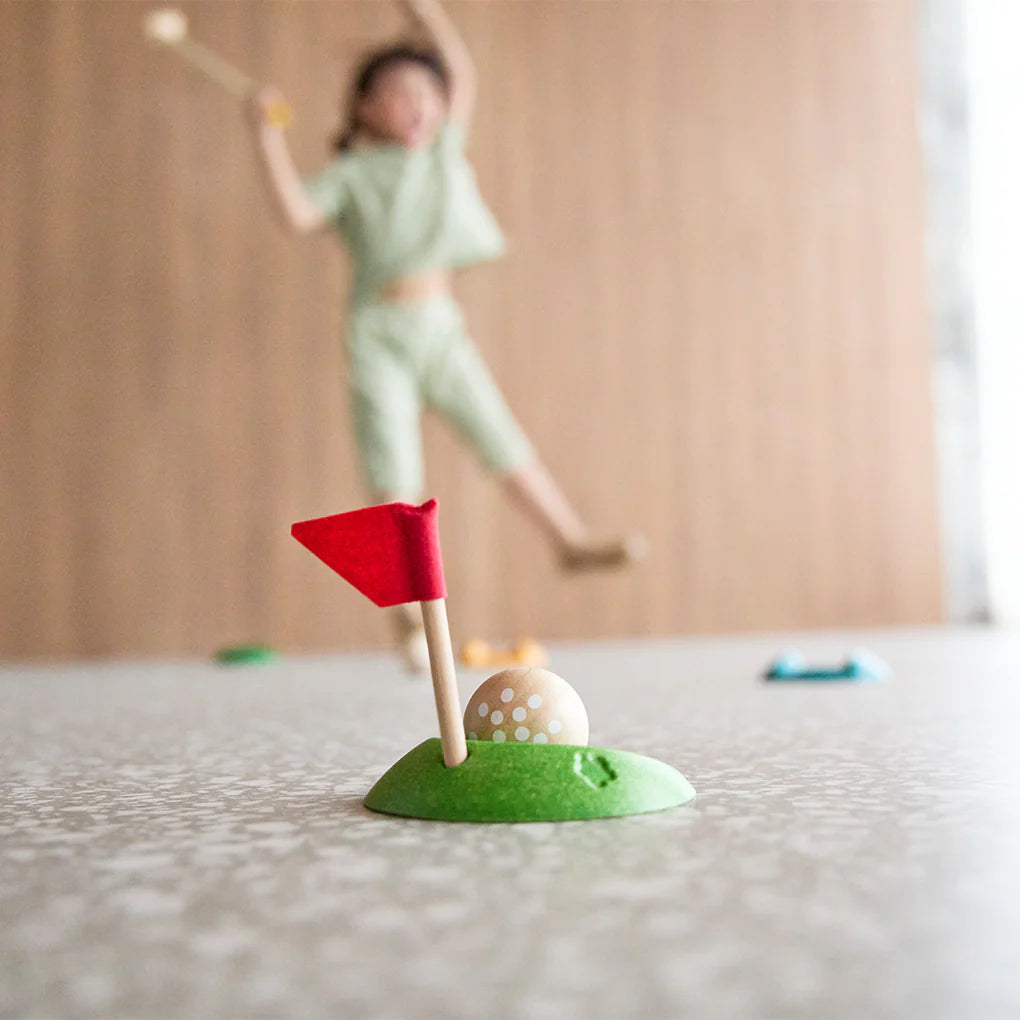 JEU DE MINI GOLF EN BOIS
