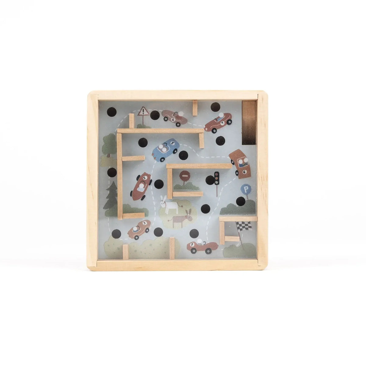 Jeu de patience en bois mini-labyrinthe à billes Egmont Toys sur le thème des voitures de course, avec un décor de circuit, de panneaux et de petits animaux.