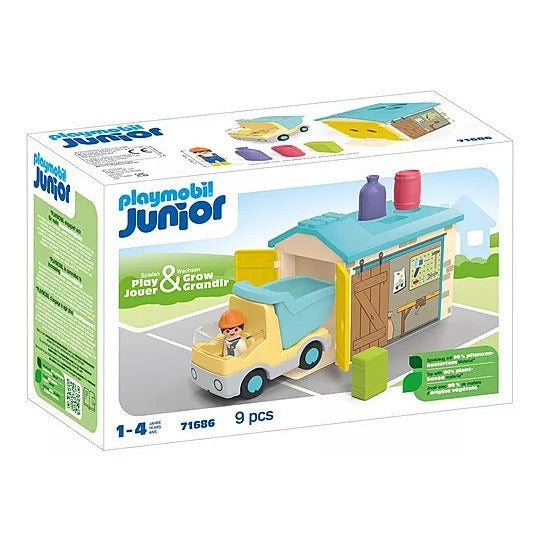 CONSTRUCTION TRUCK WITH GARAGE "JUNIOR"