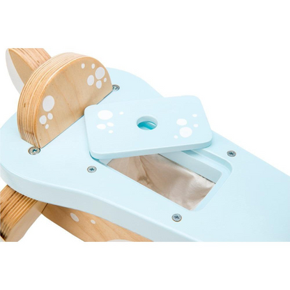 SMALL WOODEN FAWN CARRIER