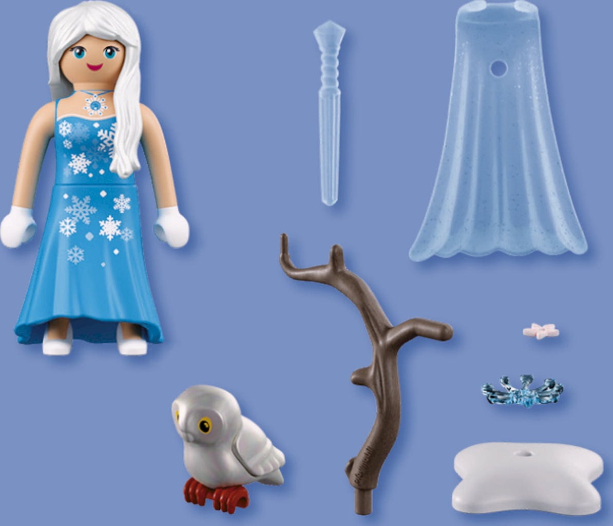 Vue d'ensemble des 8 pièces de l'ensemble Playmobil Princesse des neiges : figurine, cape transparente, scepter, chouette, branche, socle et accessoires.