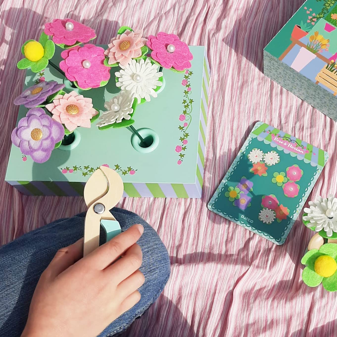 ROSE ET FLORIAN CRÉER DES BOUQUETS