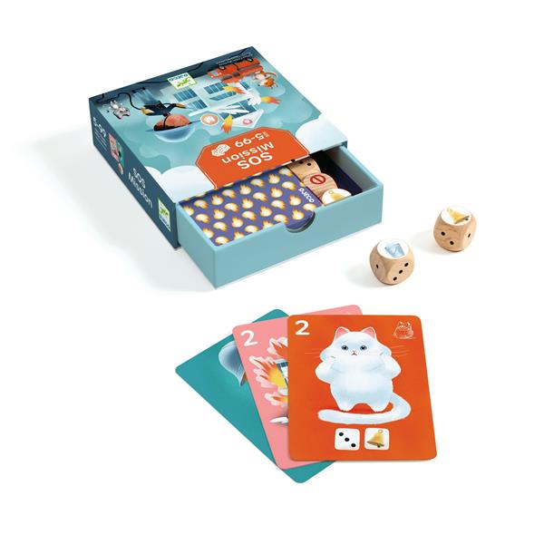 Boîte à tiroir de rangement du jeu de cartes SOS Mission de Djeco ouverte, dévoilant les paquets de cartes à motifs de flammes et les dés de jeu.