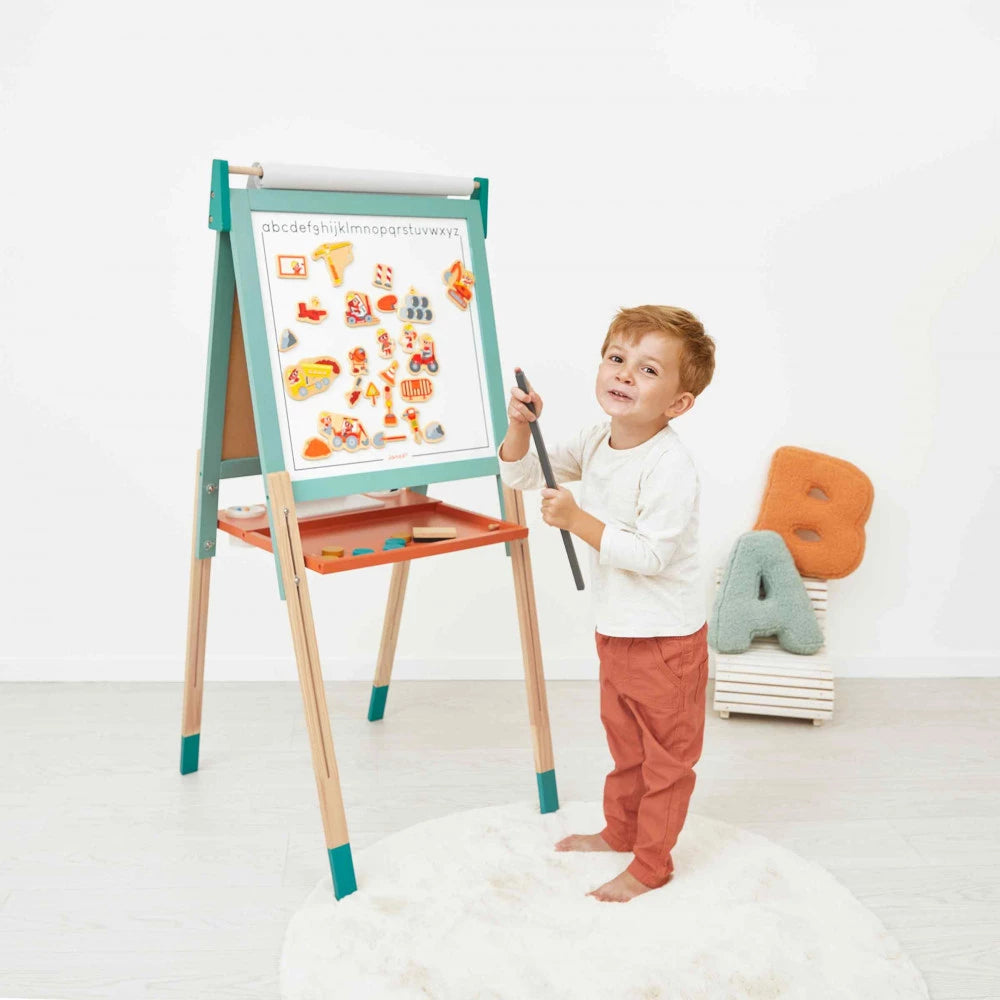 ADJUSTABLE WOODEN MAGNETIC BOARD