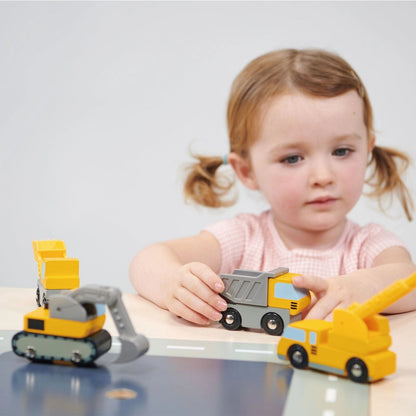 VÉHICULES DE CONSTRUCTION EN BOIS