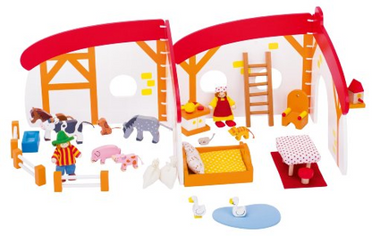 WOODEN DOLLHOUSE ON THE FARM